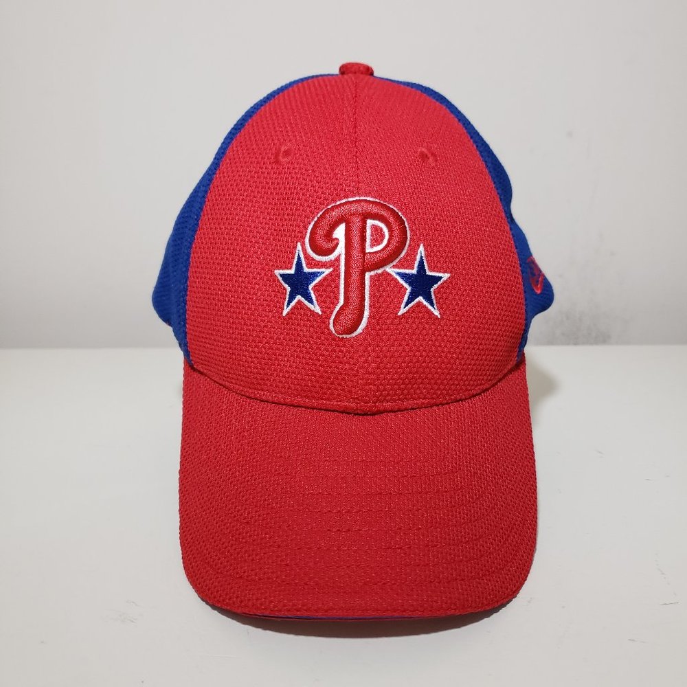 Philadelphia Phillies Hat Cap Fitted S/M 6 5/8 - 7 1/8 Red New Era Unifit MLB